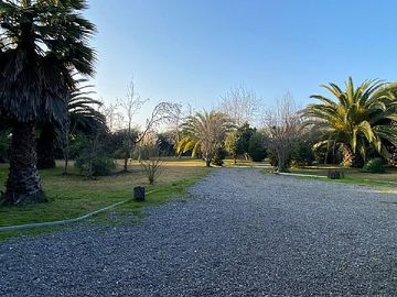 PARCELA EN VENTA 6 DORMITORIOS AUTOPISTA EL SOL