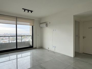Dpto 2 amb Balcón con RENTA. 7º Brickell. Tigre.