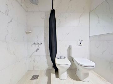 VENTA PH 3 AMBIENTES  VILLA DEVOTO CABA CON PATIO