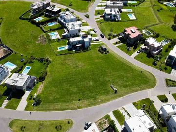 LOTE EN VENTA TERRALAGOS CANNING SECTOR LAGUNA