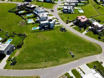 LOTE EN VENTA TERRALAGOS CANNING SECTOR LAGUNA