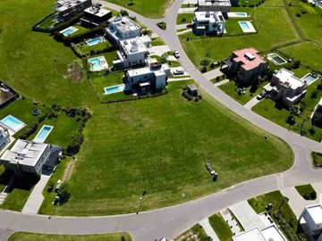 LOTE EN VENTA TERRALAGOS CANNING SECTOR LAGUNA