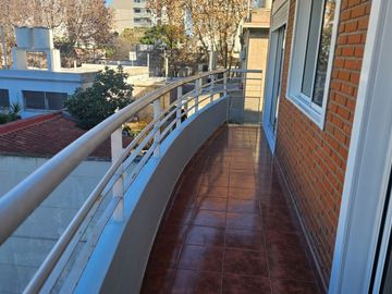 VENTA DEPARTAMENTO 3 AMBIENTES EN FLORESTA