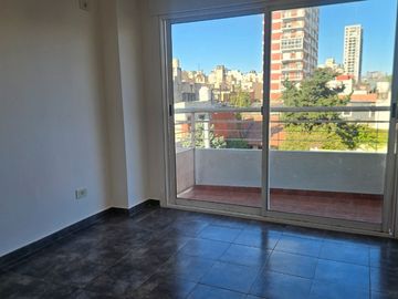 VENTA DEPARTAMENTO 3 AMBIENTES EN FLORESTA
