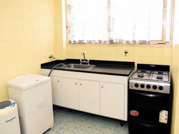 3 AMBIENTES MAS DEPENDENCIA Y BALCON