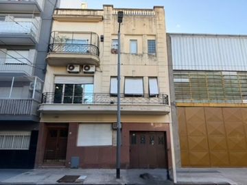 DEPARTAMENTO VENTA PATERNAL 5 AMB COCHERA TERRAZA