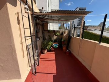 DEPARTAMENTO VENTA PATERNAL 5 AMB COCHERA TERRAZA