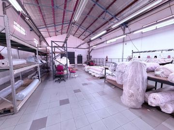 Galpón/Depósito en venta L. de Zamora c/ trifásica