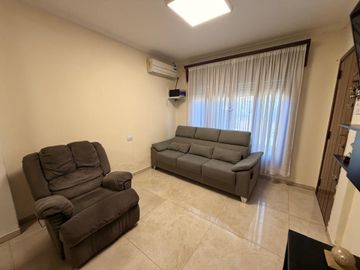 CASA EN EXCELENTE ESTADO ADROGUE APTA CREDITO