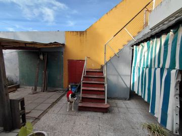 Venta casa 4 amb, en Lomas de Zamora + Local