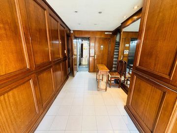 Departamento 6 ambientes venta Lomas de Zamora