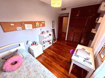 Casa de 6 Amb en Venta Lomas de Zamora con pileta