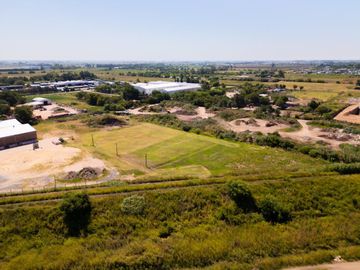LOTE INDUSTRIAL VENTA BAIGORRIA PERMUTA FINANCIA
