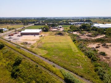 LOTE INDUSTRIAL VENTA BAIGORRIA PERMUTA FINANCIA