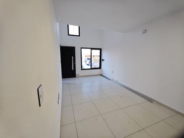 CASA DUPLEX 2 DORM. 2 BAÑOS DOCTA / NOBU