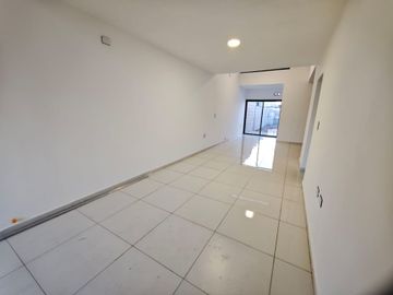 CASA DUPLEX 2 DORM. 2 BAÑOS DOCTA / NOBU