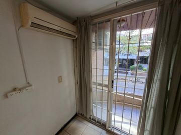 VENTA DEPTO 1 DORM. Y BALCON. B° NUEVA CORDOBA