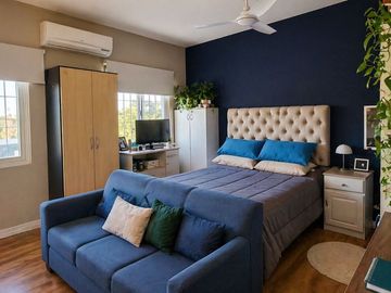 VENTA CASA 5 DORMITORIOS C/DPTO -PILETA Guaymallén