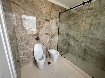 Excelente Casa en Barrio Marinas Puertos Escobar