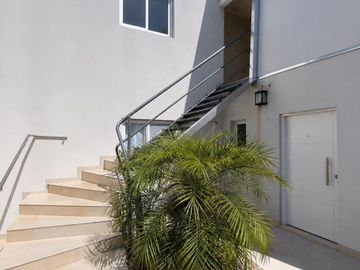 VENTA DEPARTAMENTO INTERNO 1 DORM PLANTA ALTA