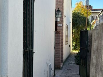 VENTA CASA 5 AMB MULTIFAMILIAR