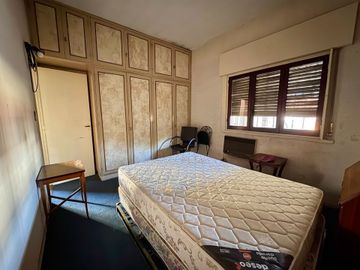 VENTA CASA 5 AMB MULTIFAMILIAR