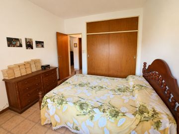 VENTA CASA 5 AMB MULTIFAMILIAR