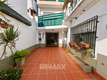 Venta Dpto 3 Amb con Patio y Cochera PB, Zarate