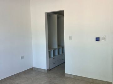 Venta depto .Nuevo valor, en Pinares Golf Club