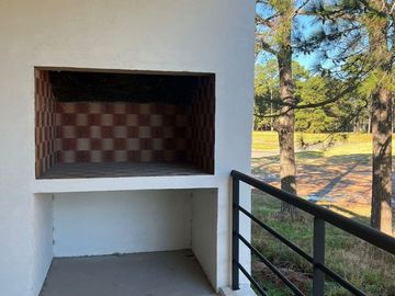 Venta depto .Nuevo valor, en Pinares Golf Club