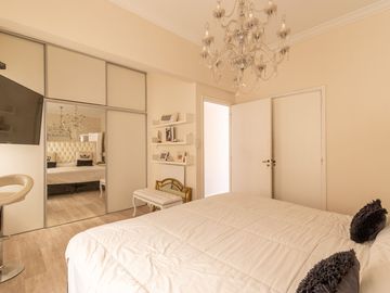 Piso alto - 3 Amb. con balcón al frente - 98 m²