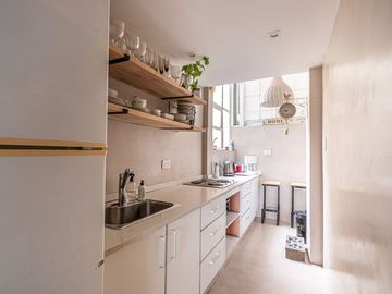 Piso alto - 3 Amb. con balcón al frente - 98 m²