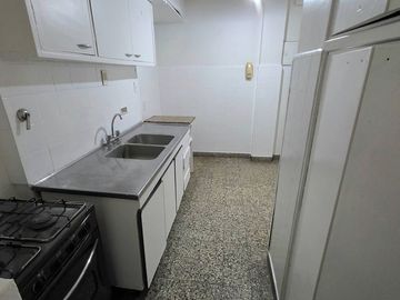 DEPARTAMENTO VENTA CHACARITA 3 AMB + DEP-FINANCIA!