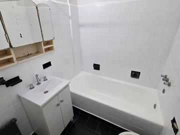 DEPARTAMENTO VENTA CHACARITA 3 AMB + DEP-FINANCIA!