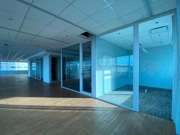 OFICINA ALQUILER PROA 557M2 COCHER VTE.LOPEZ