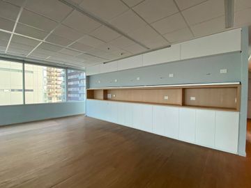 OFICINA ALQUILER PROA 557M2 COCHER VTE.LOPEZ