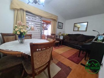 Casa en venta  en LA FLORIDA