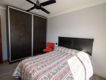 CASA A LA VENTA URQUIZA