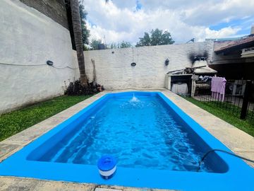 CASA EN VENTA 3 AMB VILLA BALLESTER PILETA TERRAZA