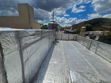 CASA EN VENTA 3 AMB VILLA BALLESTER PILETA TERRAZA