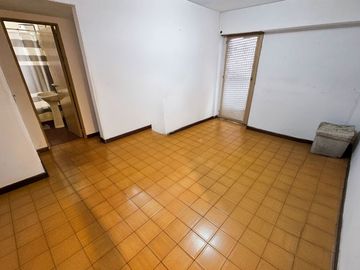 Depto 2 Amb Venta Flores Zona Comercial Avellaneda