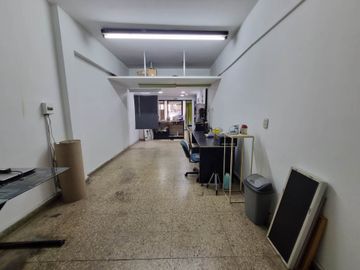 Local Comercial al frente Venta Caballito
