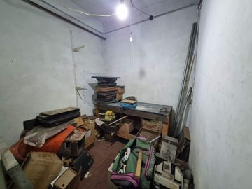 Local Comercial al frente Venta Caballito