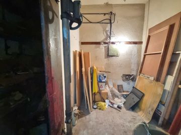 Local Comercial al frente Venta Caballito