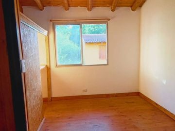 VENTA DOS CASAS Y CUATRO DUPLEX SIQUIMAN