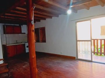 VENTA DOS CASAS Y CUATRO DUPLEX SIQUIMAN
