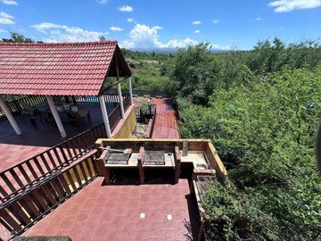 VENTA DOS CASAS Y CUATRO DUPLEX SIQUIMAN