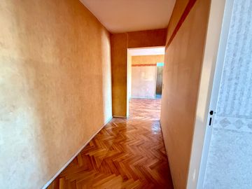 VENTA DPTO. 3 AMB. PISO ALTO CON BALCÓN SAAVEDRA.