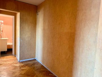 VENTA DPTO. 3 AMB. PISO ALTO CON BALCÓN SAAVEDRA.