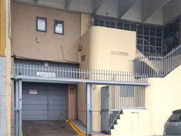 Venta Cochera fija, cubierta en Belgrano